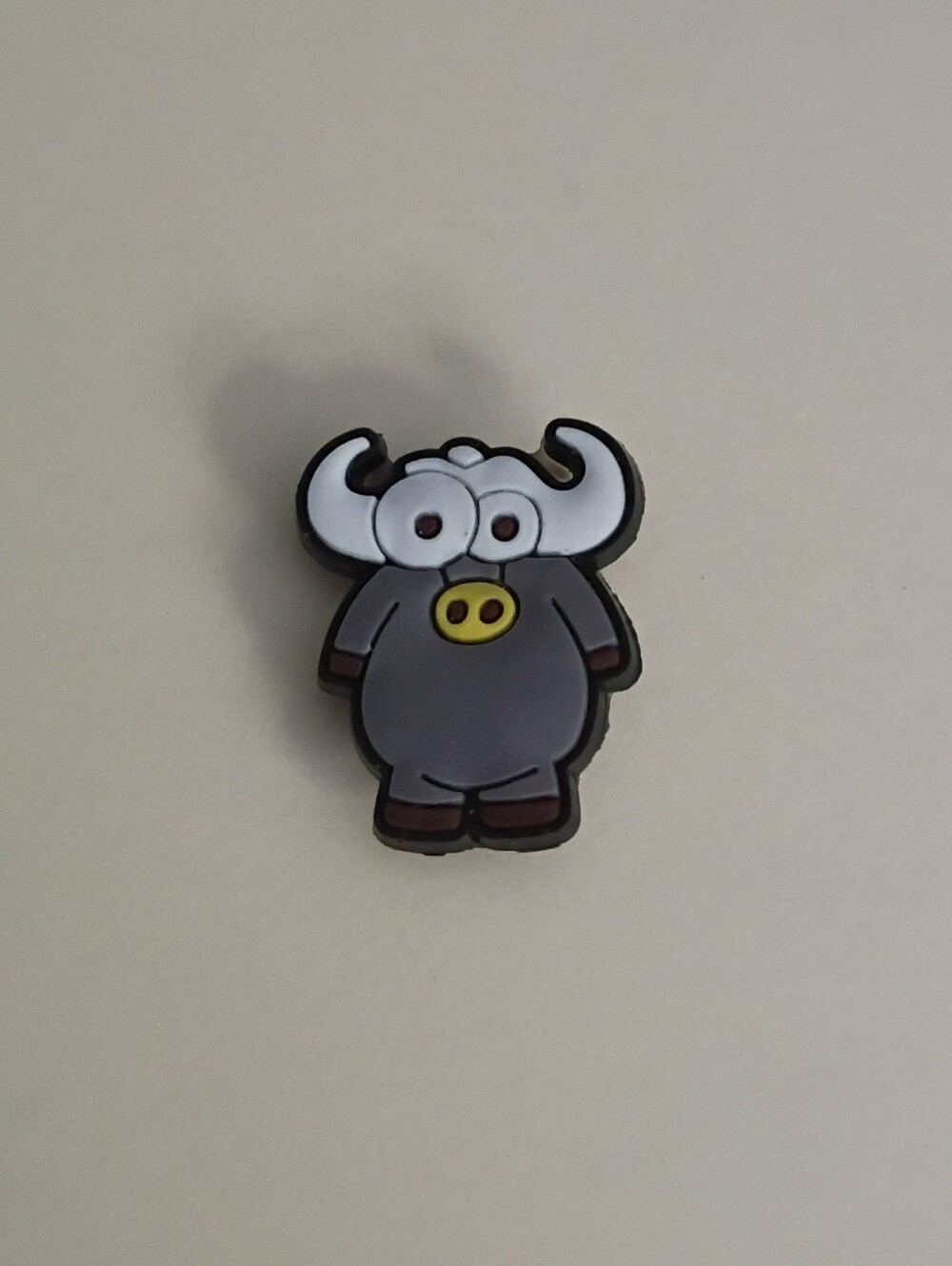 10 for $10 Jibbitz Croc Charms - Grey Water Buffalo with White Horns - Animal